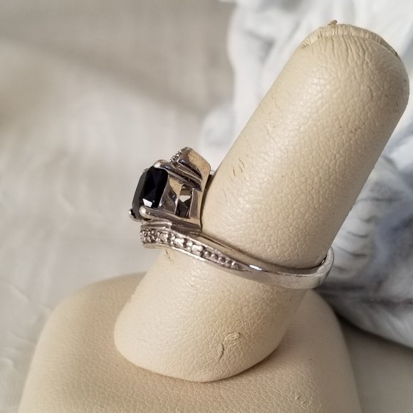 Sapphire Blue Crystal & Marcasite Ring Size 7 - Picture 10 of 11